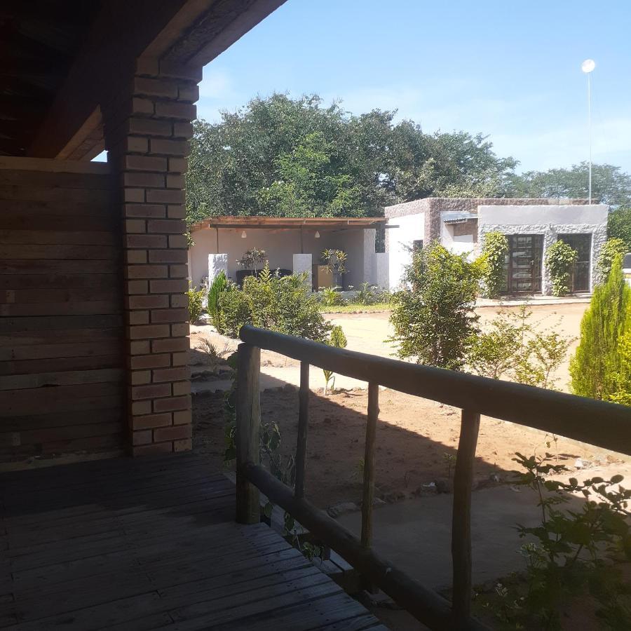 Sunshinevibe Guest House Kasane Exterior photo