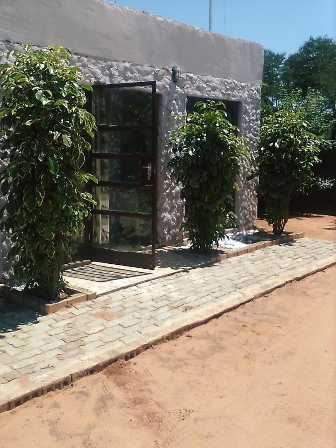 Sunshinevibe Guest House Kasane Exterior photo